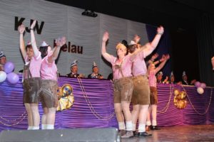 Summertime am Born mit Livemusik von Barriola @ Harheimer Born
